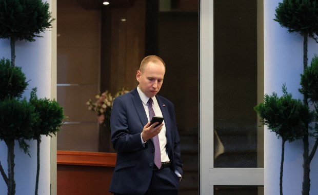 "Akt politycznej zemsty". Andruszkiewicz wezwany do prokuratury