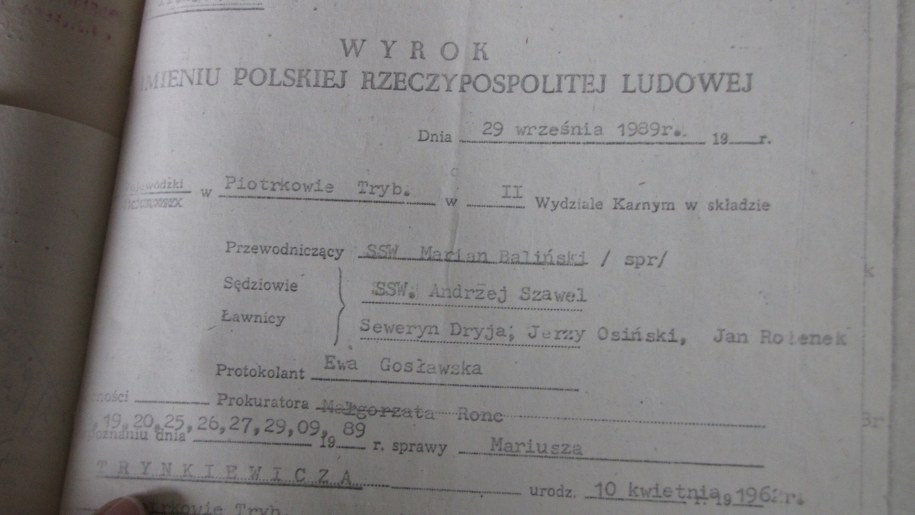 Akta sprawy Mariusza Trynkiewicza /Monika Gosławska /RMF FM