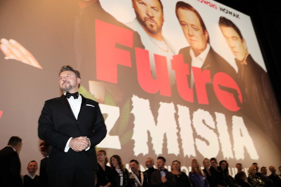 Aktor Michał Milowicz podczas uroczystej premiery filmu „Futro z misia” / 	Leszek Szymański    /PAP