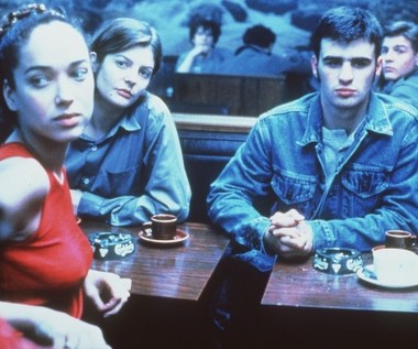 Aktorskim debiutem Chairy Mastroianni był występ w filmie "Moja ulubiona pora roku" (1993) w reżyserii André Téchiné, w którym główną rolę zagrała Catherine Deneuve. Kreacja 21-latki została jednak doceniona nominacją do Cezara.