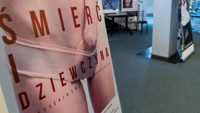 Aktorzy porno na scenie teatru. Ministerstwo chce odwołania premiery