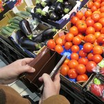 Aktualne ceny warzyw 2023. Ile kosztuje papryka, a jakie są ceny pomidorów?