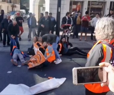 Aktywiści zablokowali londyńskie ulice. Kierowcy wzięli sprawy we własne ręce