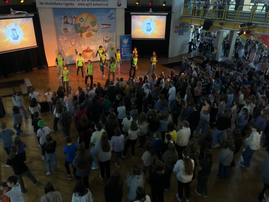 Aktywna przerwa w SP 33 w Katowicach /Anna Kropaczek /RMF FM