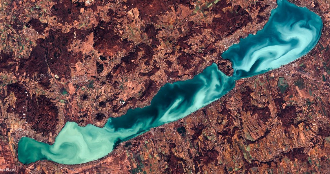 Akwen wodny z satelity -  Sentinel są w stanie dostarczyć tak spektakularnych zdjęć /materiały prasowe