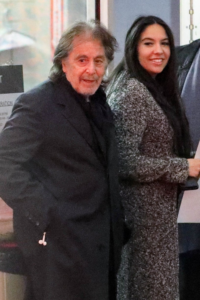 Al Pacino i Noor Alfallah /The Hollywood JR / BACKGRID / Backgrid USA / Forum /Agencja FORUM