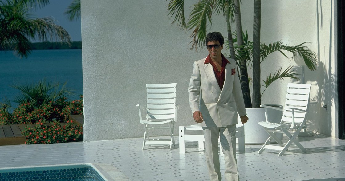 Al Pacino w filmie "Człowiek z blizną" /materiały prasowe