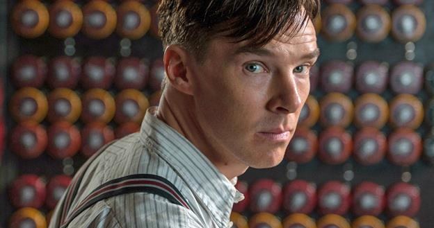 Alan Turing czy Polacy - kto złamał niemiecki kod? Benedict Cumberbatch w scenie z "Gry tajemnic" /materiały dystrybutora