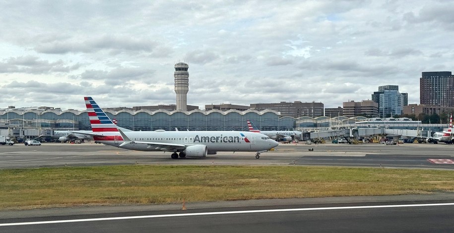 Alarm bombowy na lotnisku Ronalda Reagana w Waszyngtonie. Wstrzymano wszystkie loty /Shutterstock