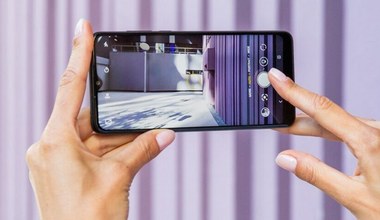 Alcatel 3X (2019) - niedrogi smartfon z potrójnym aparatem