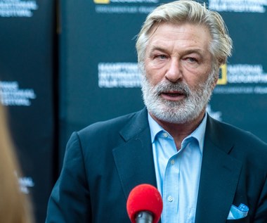 Alec Baldwin oskarżony o nieumyślne zabójstwo Halyny Hutchins