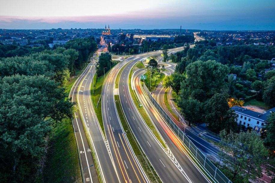 Aleja Wojska Polskiego ma 15,5 km długości /Łukasz Kolewiński/UM Częstochowy  /