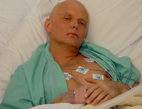 Aleksander Litwinienko na kilka dni przed śmiercią /AFP