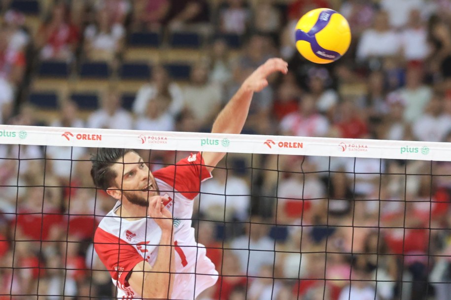 Aleksander Śliwka podczas meczu towarzyskiego siatkarzy z Ukrainą w Łodzi /Marian Zubrzycki /PAP