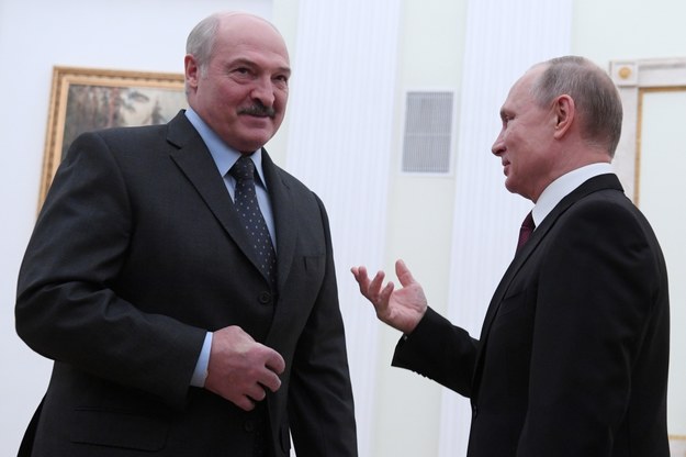 Aleksandr Łukaszenka i Władimir Putin /KIRILL KUDRYAVTSEV / POOL /PAP/EPA