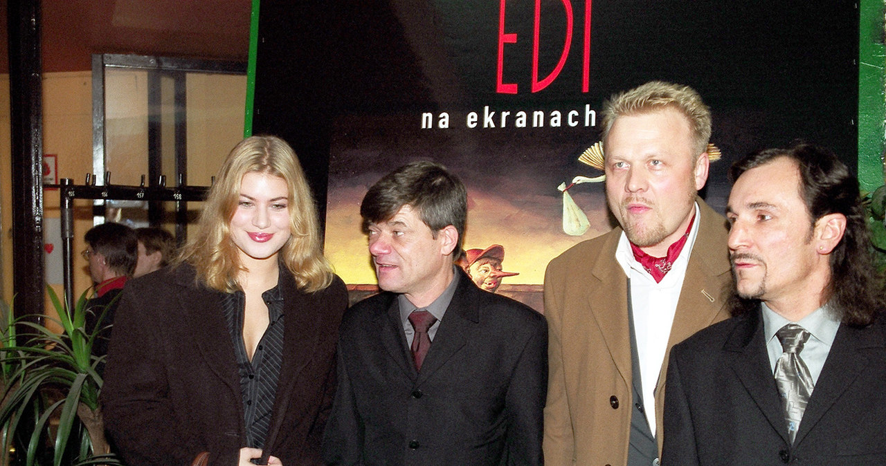 Aleksandra Kisio, Henryk Gołębiewski, Jacek Lewartowicz i Grzegorz Stelmaszewski na premierze filmu "Edi" (2003) /AKPA