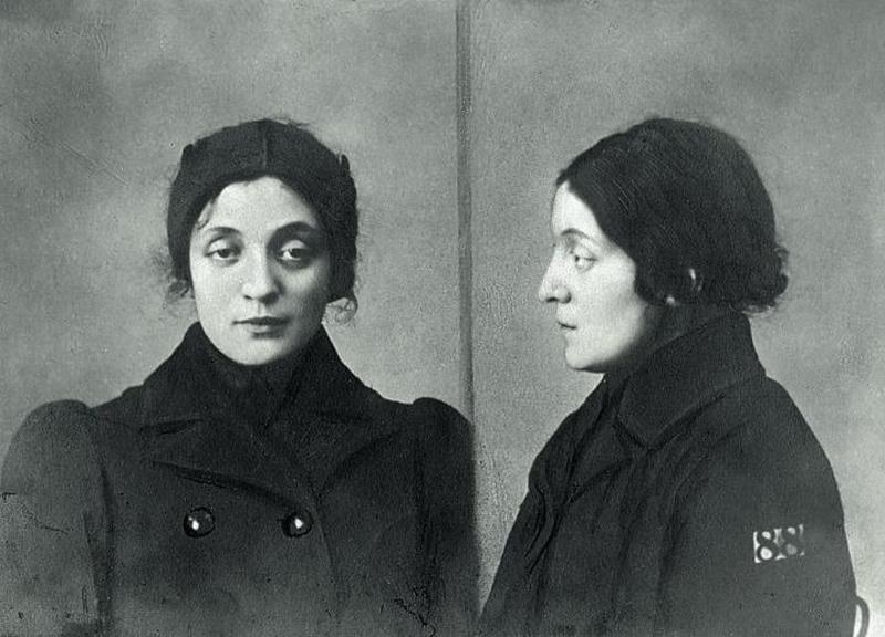 Aleksandra Szczerbińska wiele poświęciła dla polskiej niepodległości. Na ilustracji zdjęcie wykonane przez carską Ochranę po jej aresztowaniu w 1907 roku (domena publiczna) /Ciekawostki Historyczne