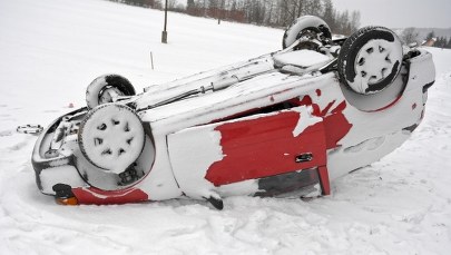 Alert IMGW: Gołoledź i intensywne opady śniegu