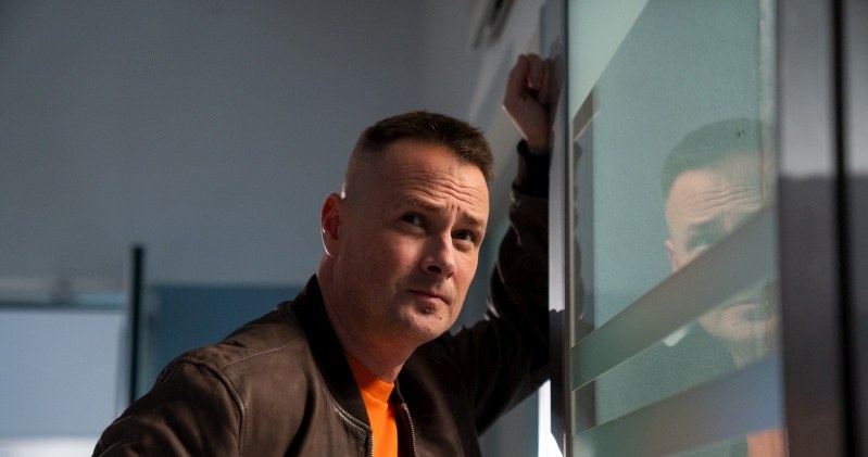 Aleś (Paweł Małaszyński).jest gotowy na wszystko dla Igi /Źródło: AIM