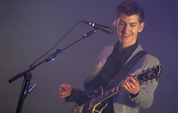 Alex Turner i Arctic Monkeys triumfują fot. Matt Cardy /Getty Images/Flash Press Media