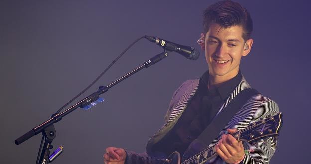 Alex Turner i Arctic Monkeys triumfują fot. Matt Cardy /Getty Images/Flash Press Media