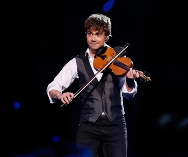 Alexander Rybak śpiewa o Robercie Lewandowskim