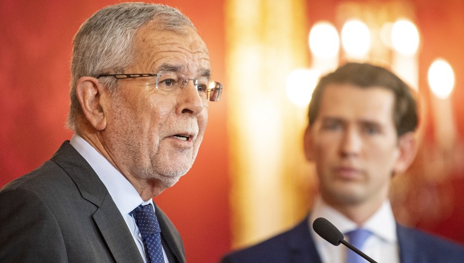 Alexander Van der Bellen i Sebastian Kurz /CHRISTIAN BRUNA /PAP/EPA