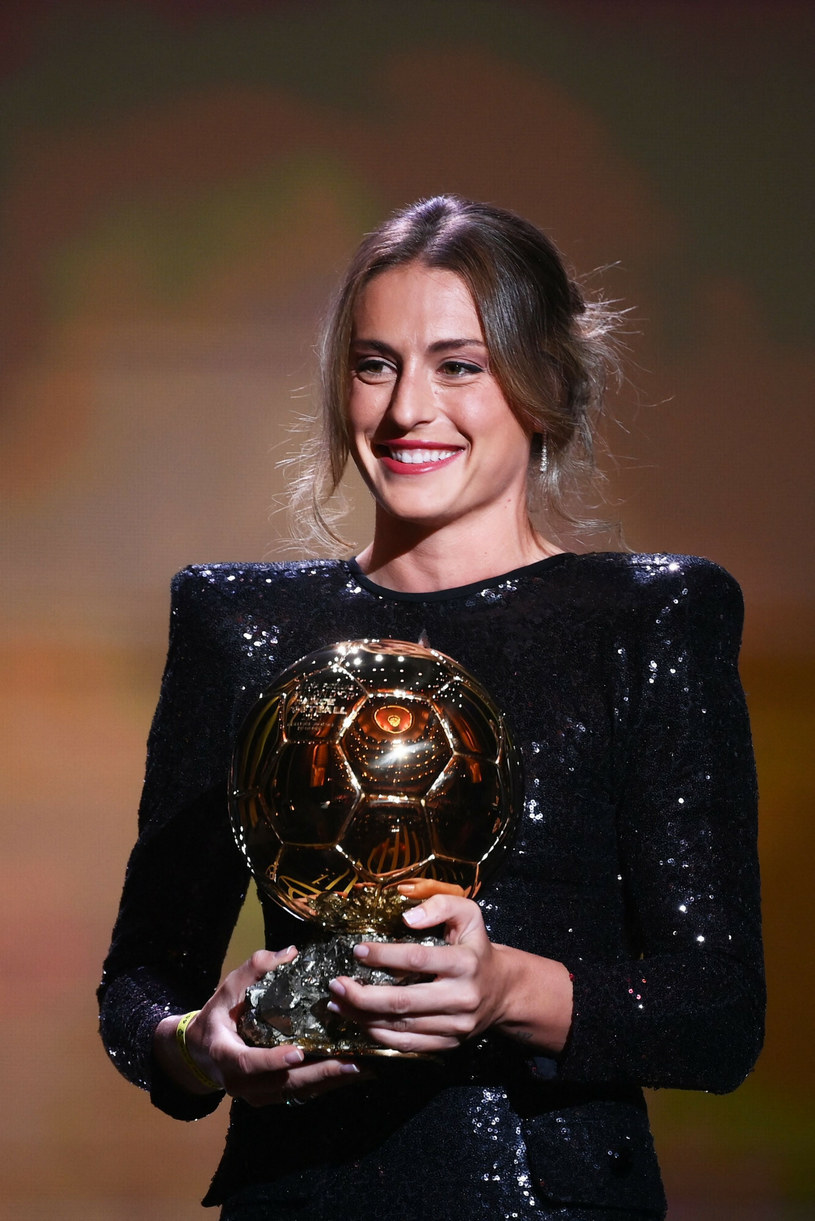 Alexia Putellas odbiera Złotą Piłkę kobiet 2021 /FRANCK FIFE/AFP/East News /East News