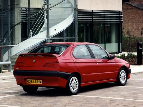 Alfa Romeo 146 /Motor