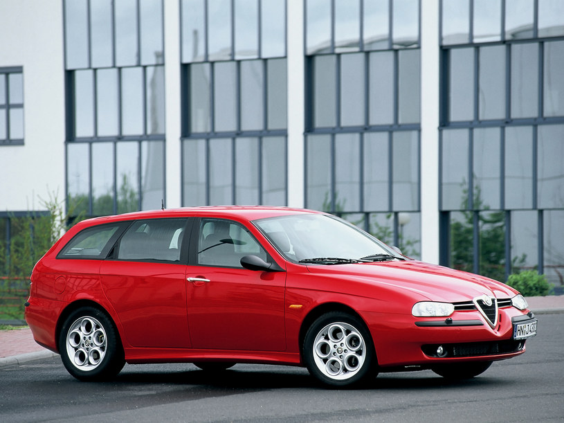 Alfa Romeo 156 (1997-2005) /Alfa Romeo