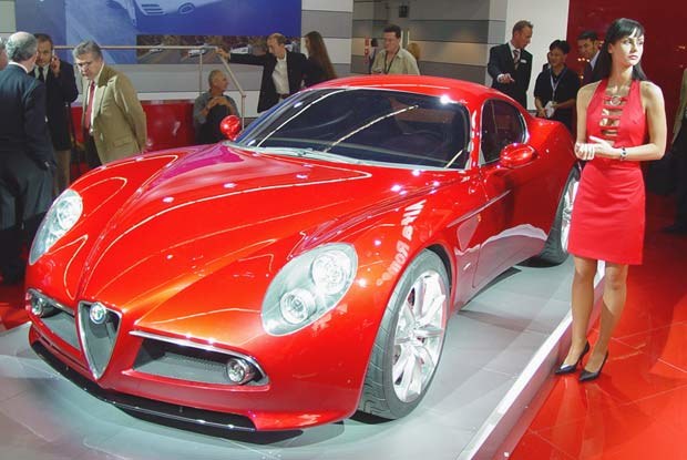 Alfa Romeo "8c Competizione" (kliknij) /INTERIA.PL