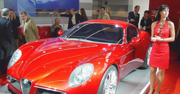 Alfa Romeo "8c Competizione" (kliknij) /INTERIA.PL