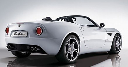 Alfa romeo 8C spider /Informacja prasowa