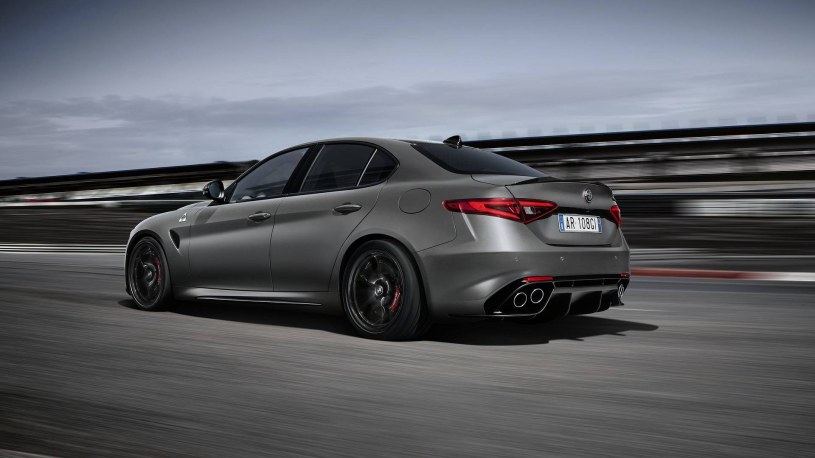 Alfa Romeo Giulia I Stelvio Nurburgring Edition