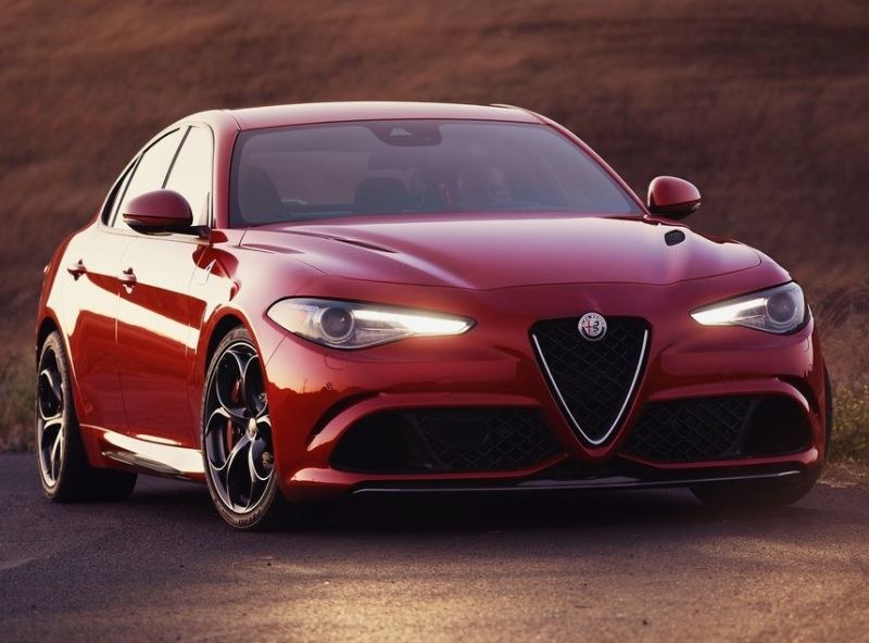 Alfa Romeo Giulia trafi do produkcji niemal rok po premierze /Informacja prasowa