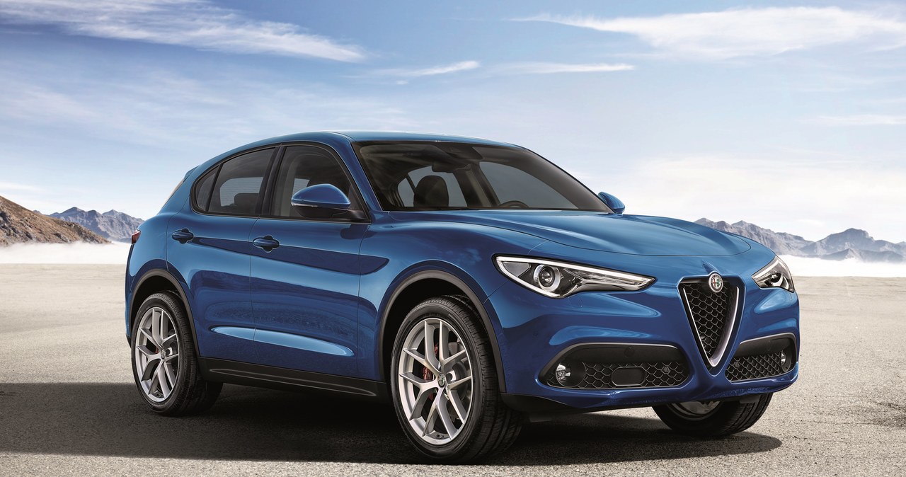 Alfa Romeo Stelvio w jednym z nowych kolorów /Informacja prasowa