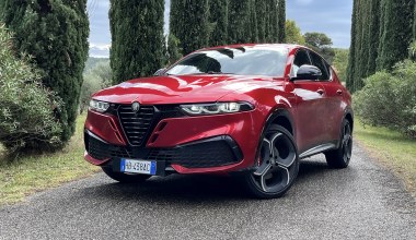 Alfa Romeo Tonale jest słabsza i mocniejsza zarazem. Usunięto największą wadę