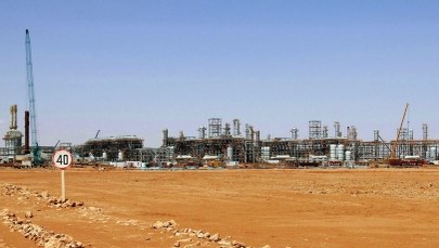 Algieria: Ewakuowano rannych zakładników. W rękach islamistów jest 7 obcokrajowców