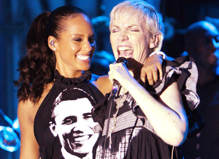 Alicia Keys i Annie Lennox agitują na rzecz Barracka Obamy /Getty Images/Flash Press Media