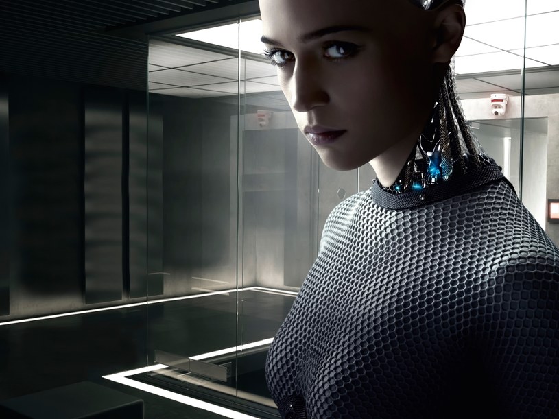 Alicia Vikander w filmie "Ex Machina" /materiały dystrybutora