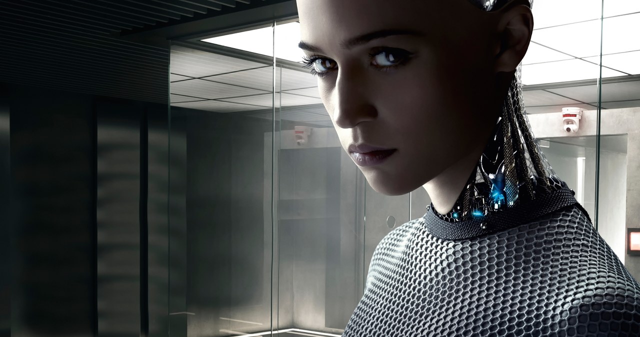 Alicia Vikander w filmie "Ex Machina" /materiały dystrybutora