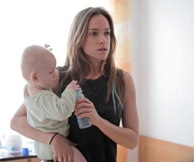 Alicja Bachleda-Curuś ponownie zagościła w Polsce. Tym razem powodem do wizyty aktorki jest rola w filmie „Pitbull. Niebezpieczne kobiety” Patryka Vegi. W drugiej części głośnego hitu – „Pitbull. Nowe porządki”, który na polskich ekranach obejrzało blisko 1,5 miliona widzów, gwiazda wciela się w Drabinę – niebezpieczną dziewczynę gangstera.