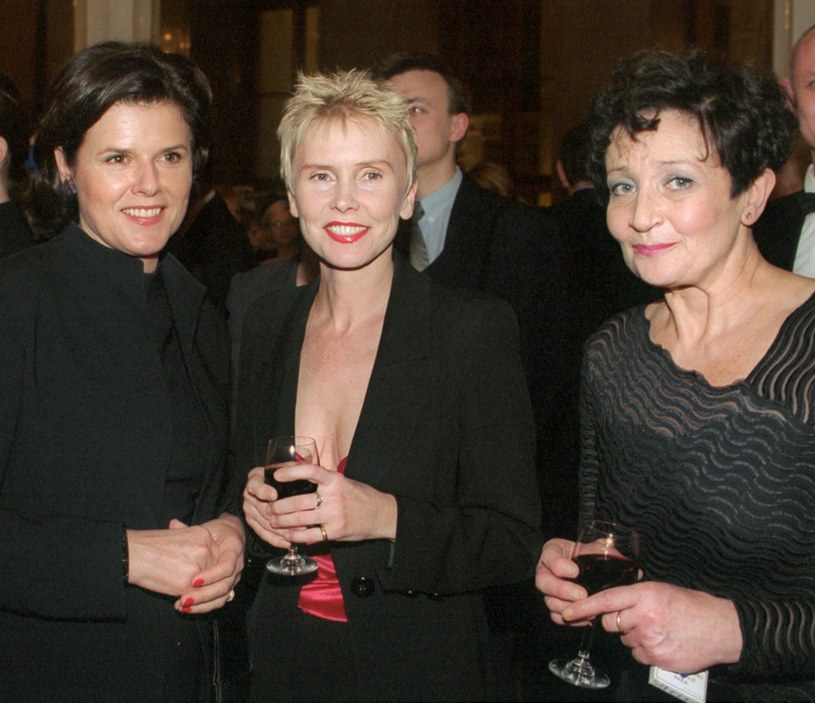 Alicja Resich-Modlinska, Ewa Blaszczyk i Ewa Daukowska na zdjęciu w 2001 roku /Wojciech Stein  /Reporter