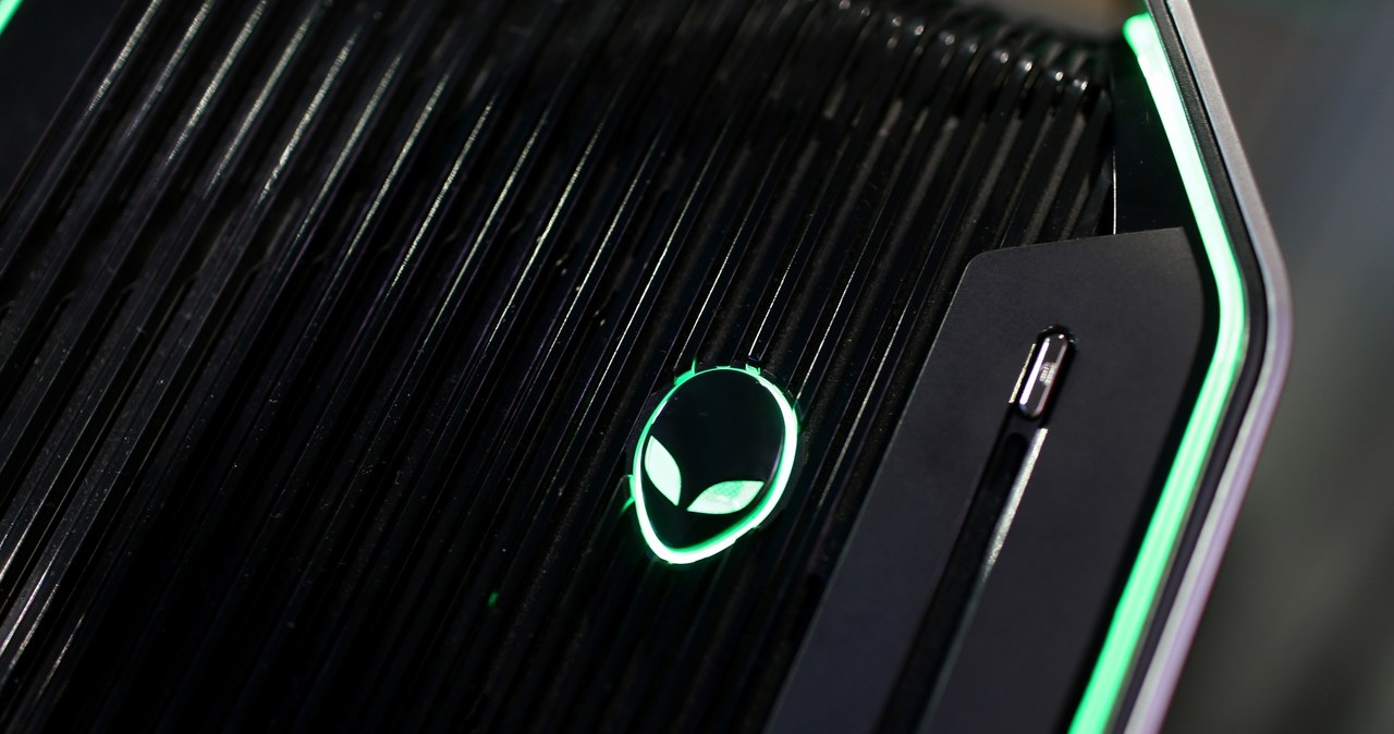 Alienware kontynuuje swoją inwestycję w esportową gałaż branży elektronicznej rozrywki /AFP