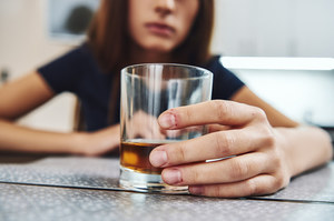 Alkohol a wątroba - fakty i mity