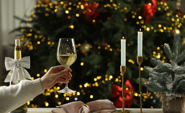 Alkohol na wigilijnym stole. Co mówi Kościół Katolicki?