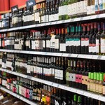 Alkohole, które najbardziej szkodzą wątrobie