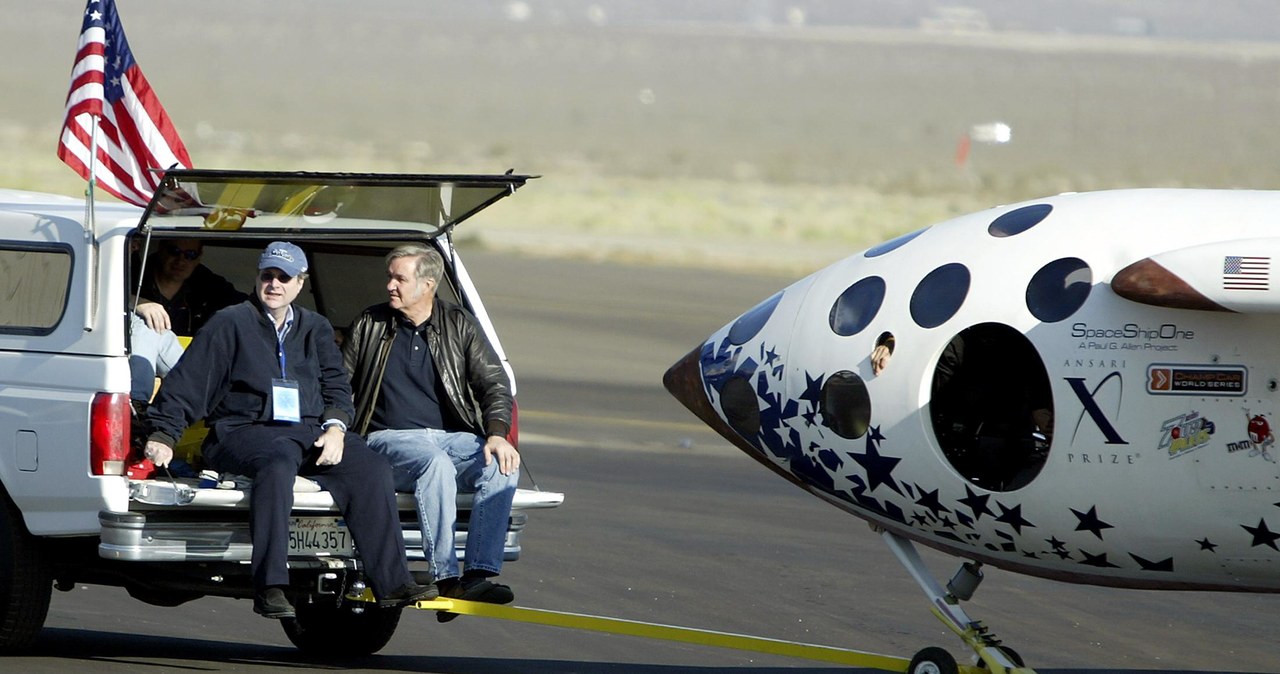Allen i jego projekt kosmiczny SpaceShipOne /AFP