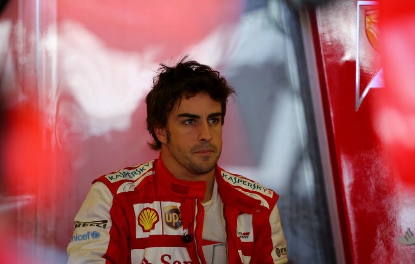 Alonso jest o włos od tytułu wicemistrza świata /AFP