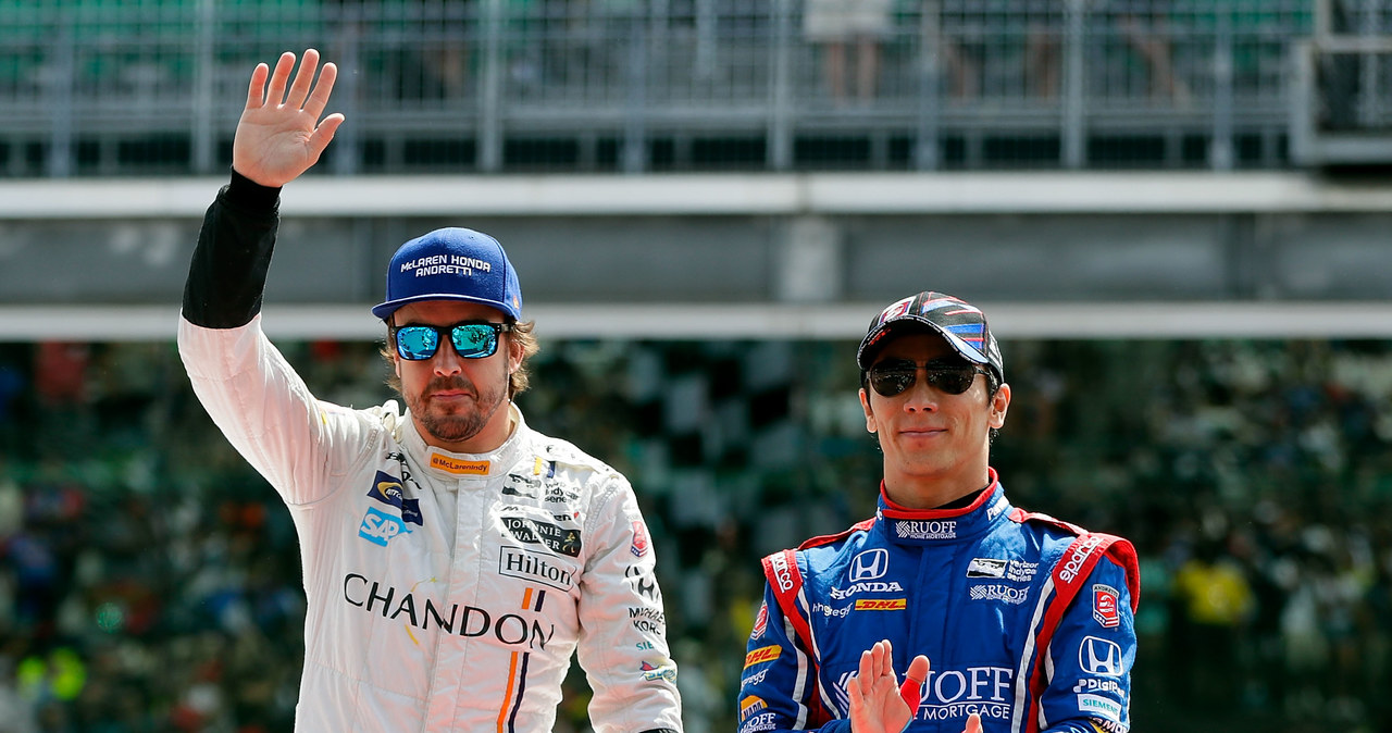 Alonso po odejściu z F1 nie musi kończyć kariery. Może startować np. w Indy 500, jak mający za sobą starty w F1, Takuma Sato /AFP